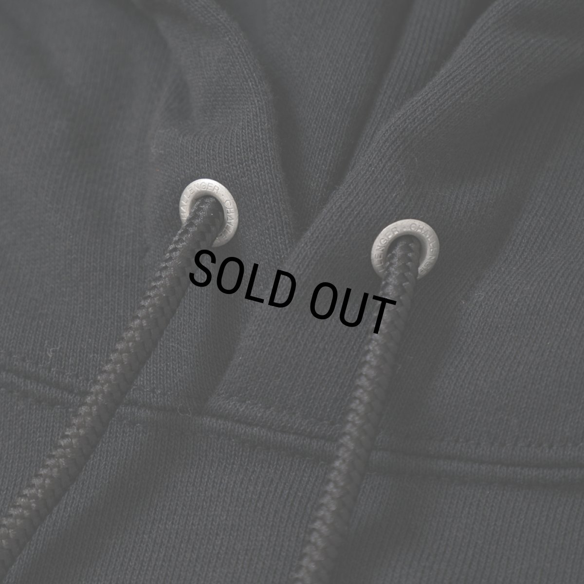 画像3: CHALLENGER/TWO TONE LOGO HOODIE（BLACK）［プルオーバーパーカー-25春夏］ (3)