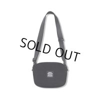 BlackEyePatch/OG LABEL CORDUROY SHOULDER BAG（BLACK）