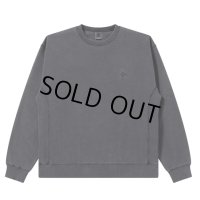 BlackEyePatch/SMALL OG LABEL PIGMENT DYDED CREW SWEAT（BLACK）