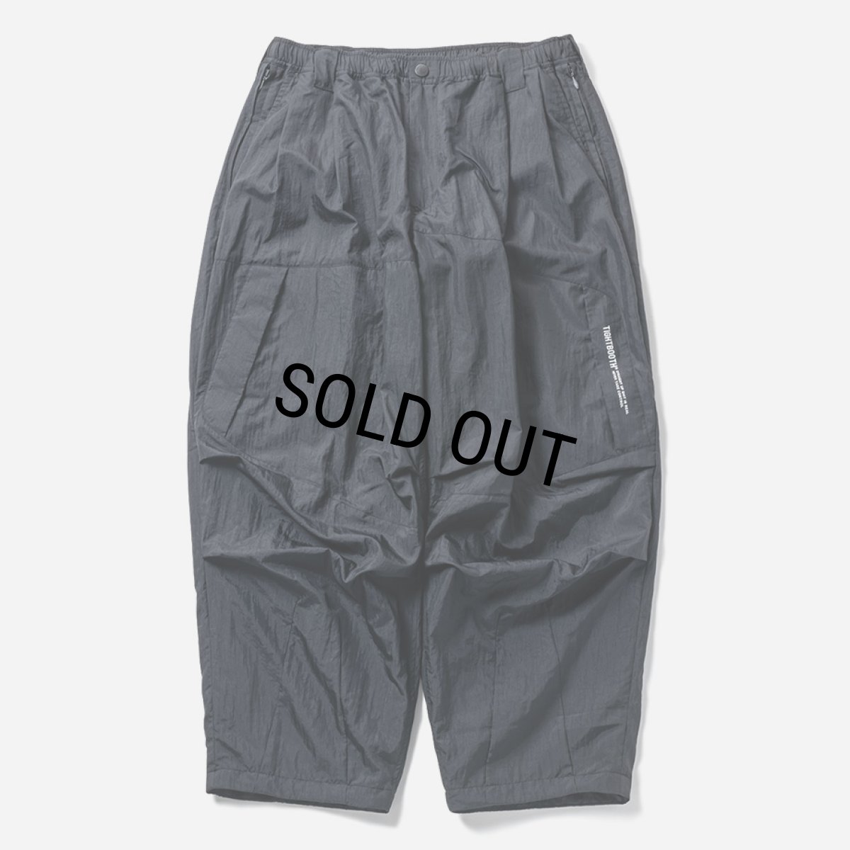 画像1: 【40%OFF】TIGHTBOOTH/PA CARGO BALLOON PANTS（Black）［カーゴバルーンパンツ-24秋冬］ (1)