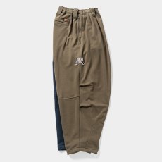 画像2: 【30%OFF】TIGHTBOOTH/TBKB / CYBORG SWEAT BALLOON PANTS（Olive）［サイボーグスウェットバルーンパンツ-24冬］ (2)