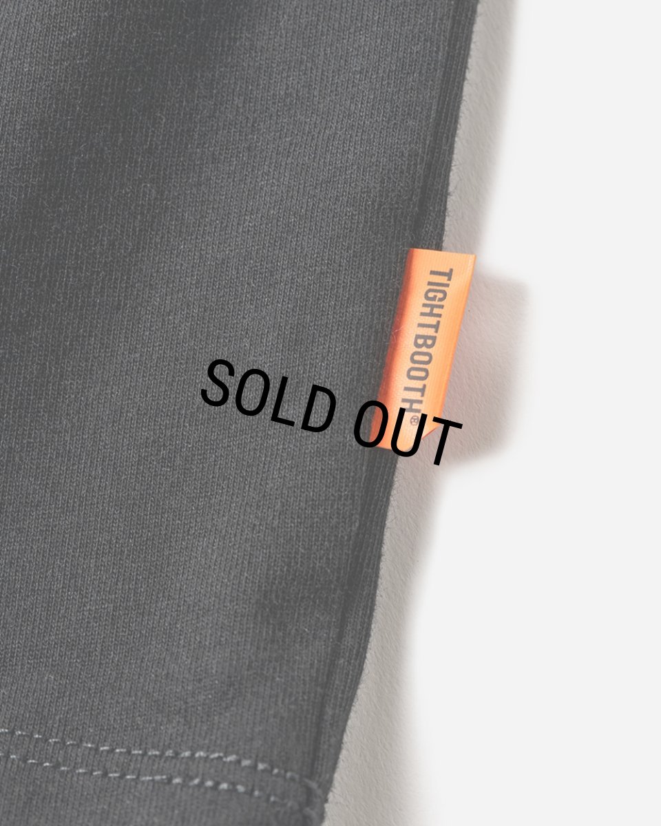 画像4: TIGHTBOOTH/TBKB / HAVE YOU SEEN HIM T-SHIRT（Black）［プリントT-24冬］ (4)