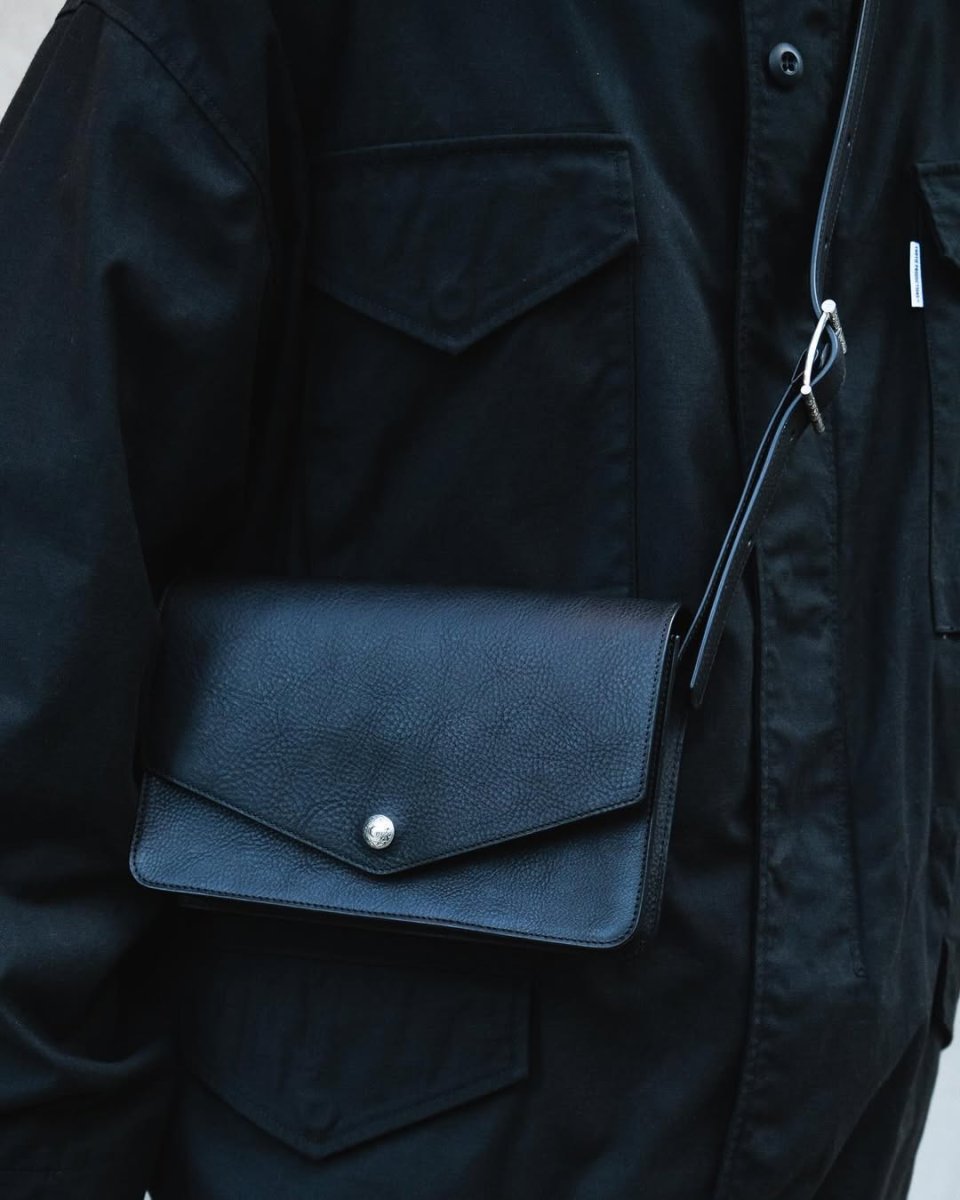 画像9: ANTIDOTE BUYERS CLUB/Leather Wearable Bag（Black） (9)