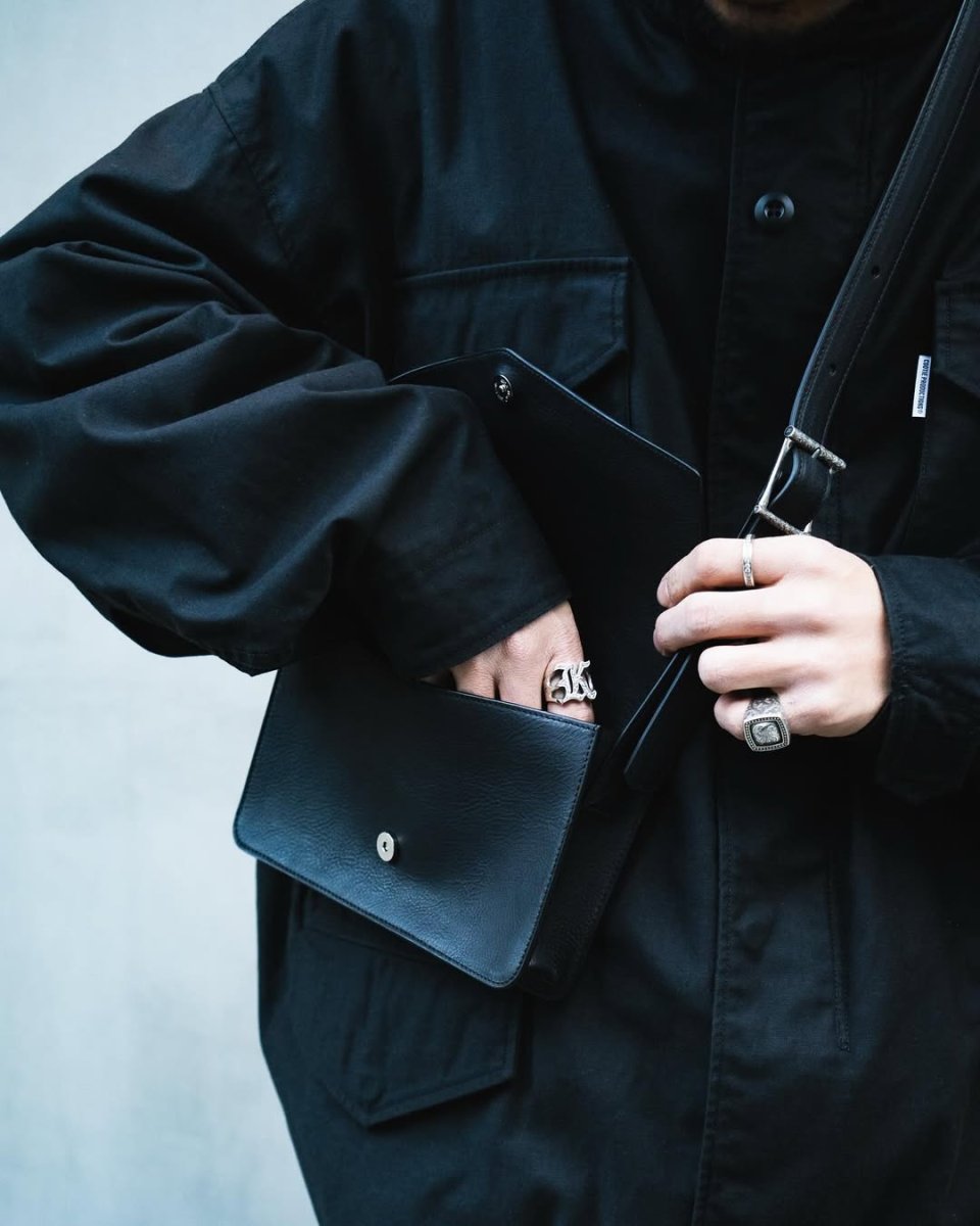 画像10: ANTIDOTE BUYERS CLUB/Leather Wearable Bag（Black） (10)