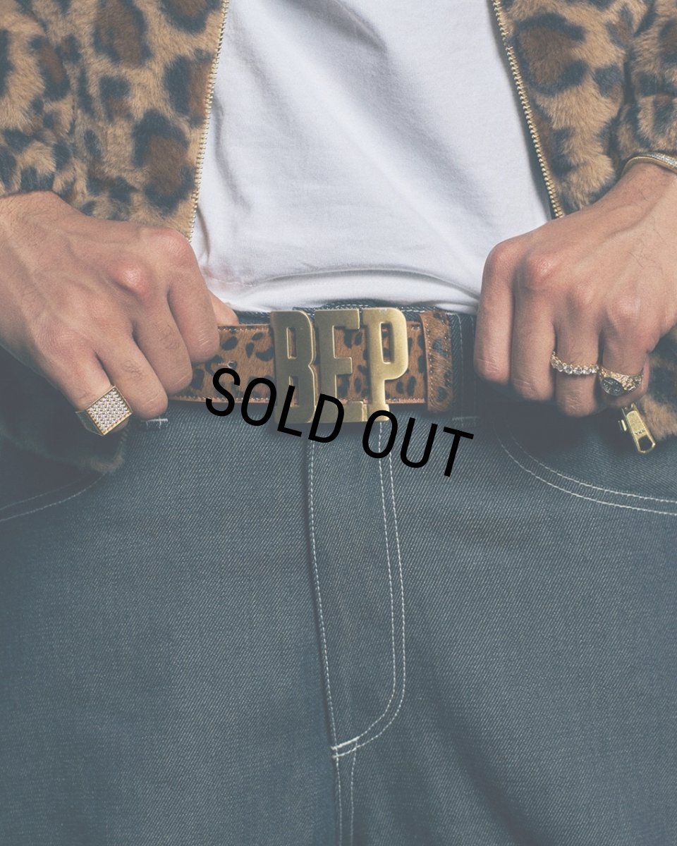 画像2: BlackEyePatch/LEOPARD PATTERNED LETTERS LEATHER BELT（MULTI） (2)