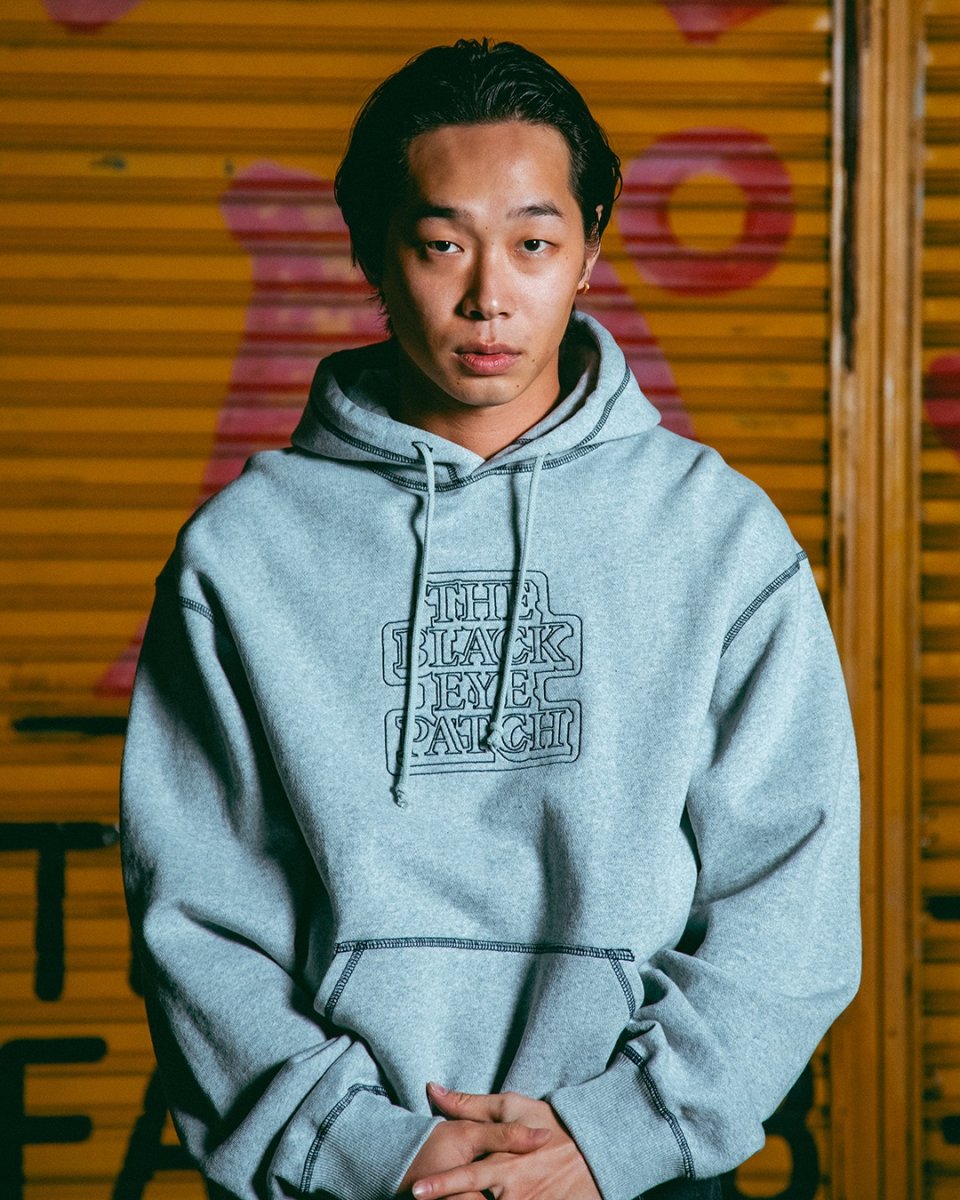 画像3: BlackEyePatch/OG LABEL OUTLINE EMBROIDERED HOODIE（NAVY） (3)