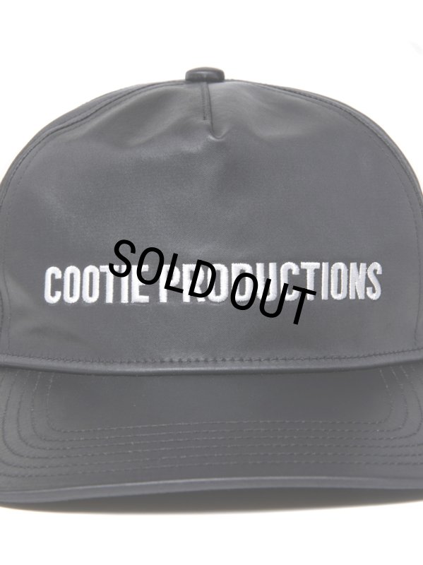 COOTIE PRODUCTIONS/Damp Coated Satin 5 Panel Cap（Black/White）［5