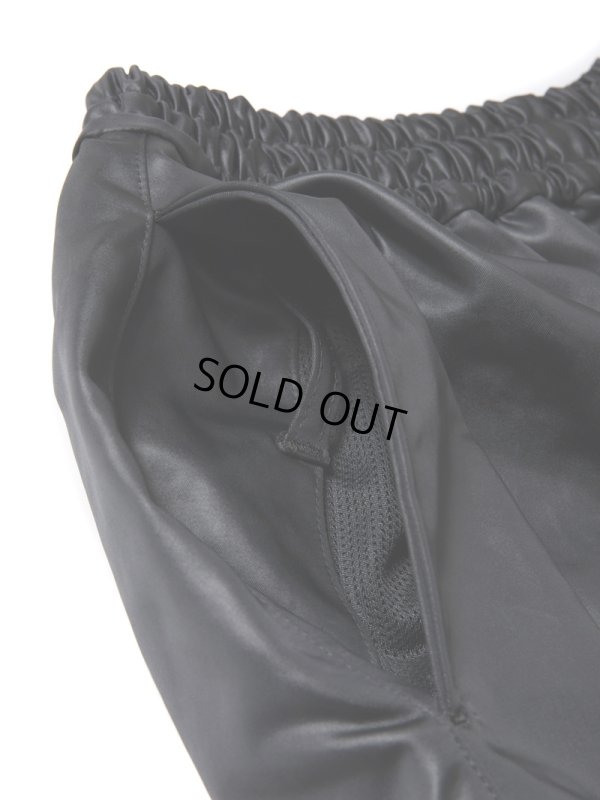 画像4: COOTIE PRODUCTIONS/Damp Coated Satin Wide Track Pants（Black）［ワイドトラックパンツ-25春夏］