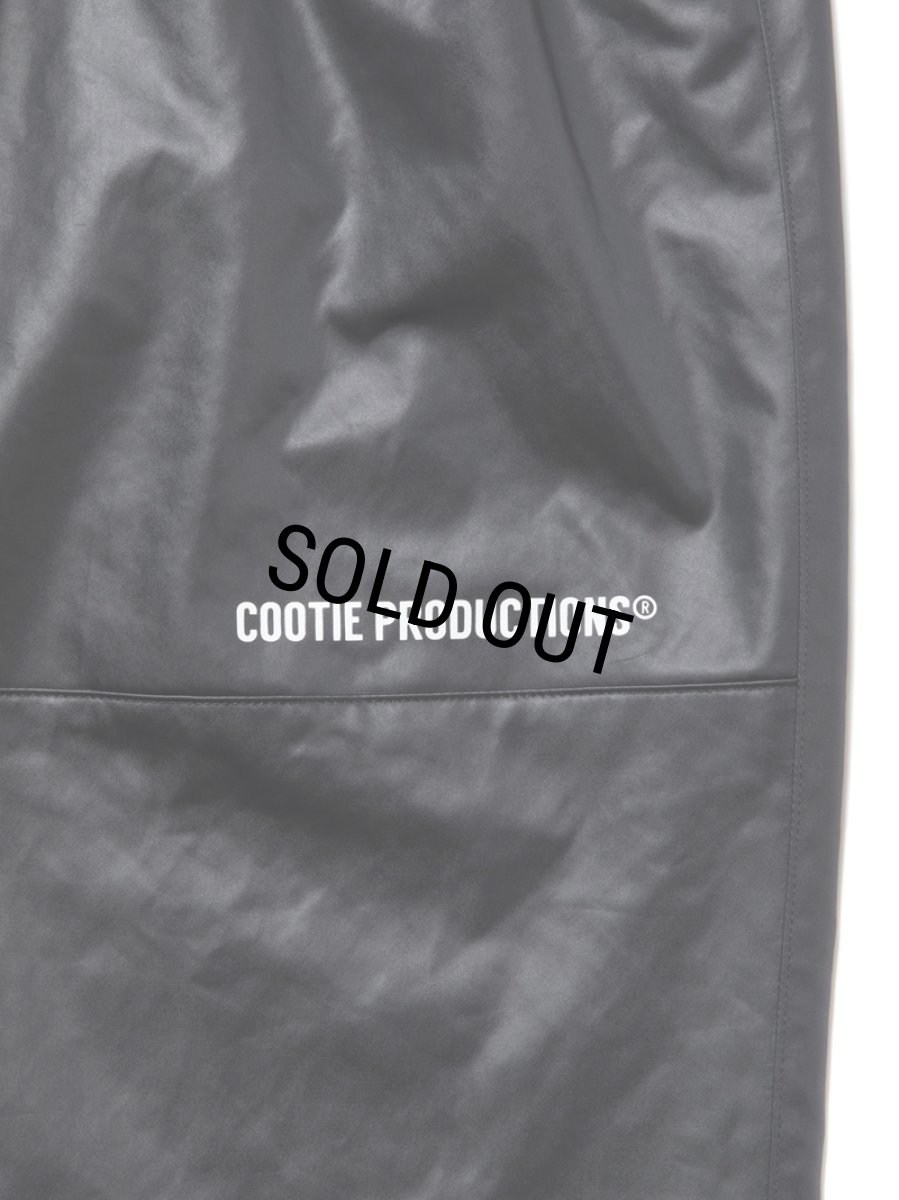 画像3: COOTIE PRODUCTIONS/Damp Coated Satin Wide Track Pants（Black）［ワイドトラックパンツ-25春夏］ (3)