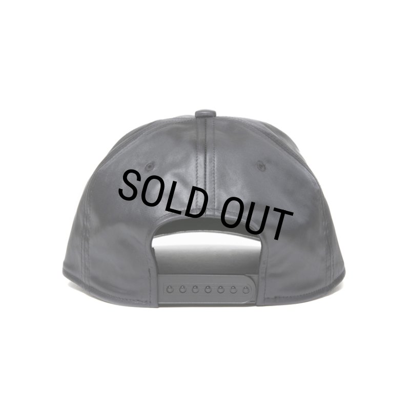 COOTIE PRODUCTIONS/Damp Coated Satin 5 Panel Cap（Black/White）［5