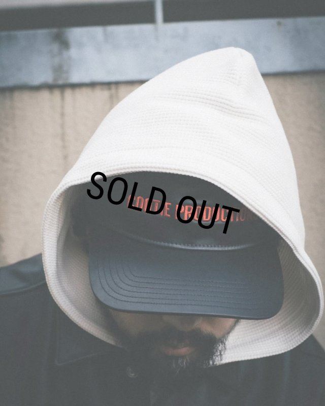 COOTIE PRODUCTIONS/Damp Coated Satin 5 Panel Cap（Black/White）［5