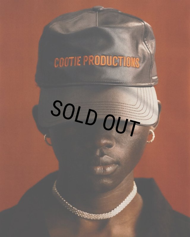 COOTIE PRODUCTIONS/Damp Coated Satin 5 Panel Cap（Black/Red）［5
