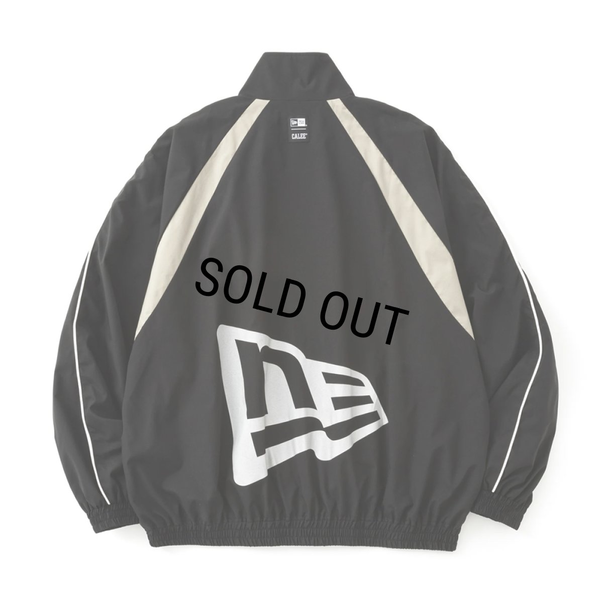 画像2: 【40%OFF】CALEE/× NEWERA CALEE LOGO OVERSIZED PIPING TRACK JACKET＜EXCLUSIVE＞（BLACK）［トラックJKT-25春夏］ (2)