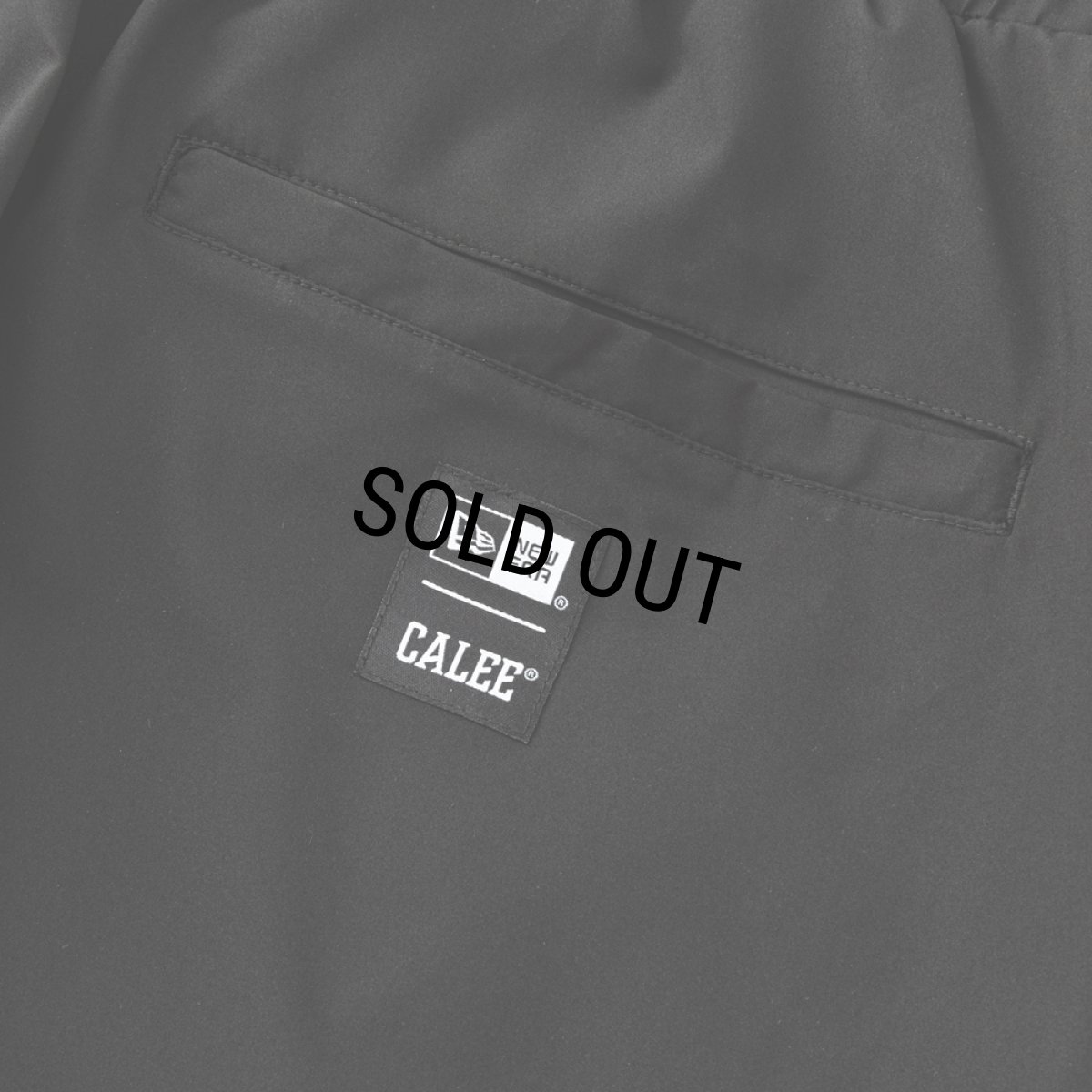 画像9: 【40%OFF】CALEE/× NEWERA CALEE LOGO OVERSIZED PIPING TRACK PANTS＜EXCLUSIVE＞（BLACK）［トラックパンツ-25春夏］ (9)