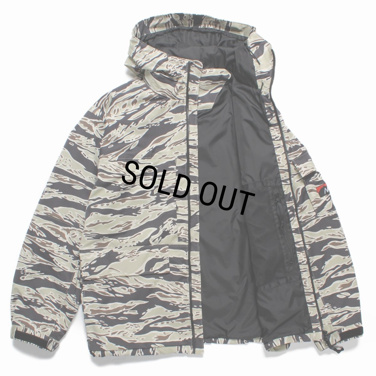 画像2: WACKO MARIA/NANGA / TIGER CAMO MOUNTAIN PARKA（BEIGE）［タイガーカモマウンテンパーカー-25春夏］ (2)