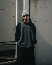 画像4: COOTIE PRODUCTIONS/Pigment Dyed L/S Hooded Tee（Black）［ピグメントダイフーデッド長袖T-25春夏］ (4)