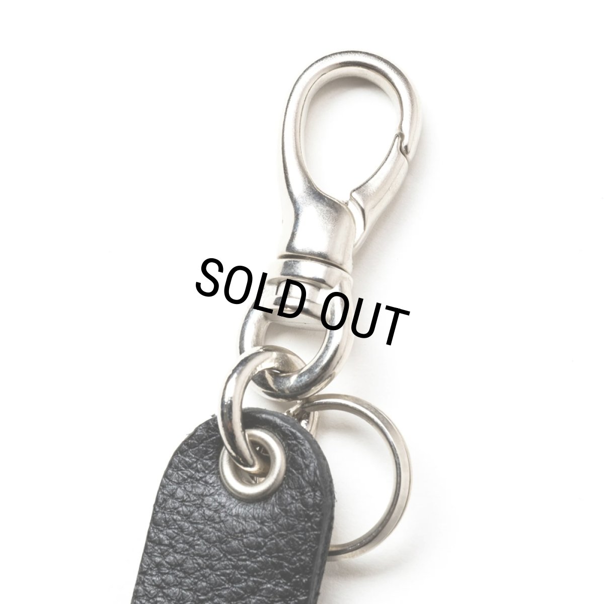 画像2: CALEE/STUDS LEATHER FLAT KEY RING（BLACK）［フラットキーリング-25春夏］ (2)