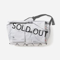 TIGHTBOOTH x SauRas Being MESSENGER BAG（Grey）［メッセンジャーバッグ-25春夏］