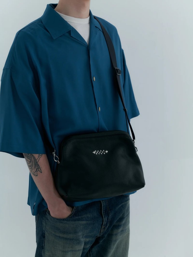 画像3: CALEE/STUDS LEATHER SHOULDER BAG ＜INTERNAL FLEX FRAME TYPE＞（BLACK）［レザーショルダーバッグ-25春夏］