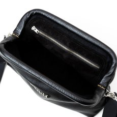 画像3: CALEE/STUDS LEATHER SHOULDER BAG ＜INTERNAL FLEX FRAME TYPE＞（BLACK）［レザーショルダーバッグ-25春夏］ (3)