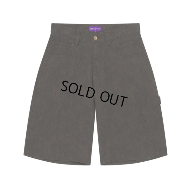 画像1: BlackEyePatch/PYTHON PATTERNED BAGGY DUCK SHORTS（OLIVE）