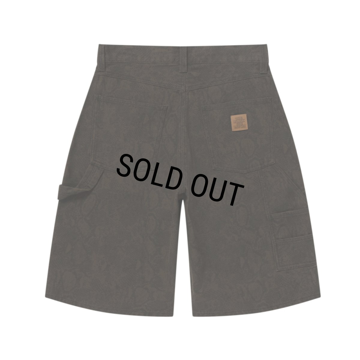 画像2: BlackEyePatch/PYTHON PATTERNED BAGGY DUCK SHORTS(OLIVE) (2)