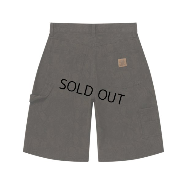 画像2: BlackEyePatch/PYTHON PATTERNED BAGGY DUCK SHORTS（OLIVE）