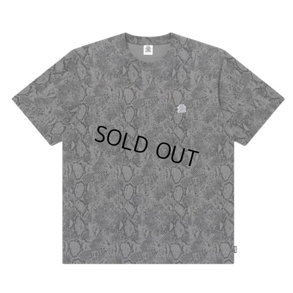 画像1: BlackEyePatch/SMALL OG PYTHON PATTERNED TEE（CHARCOAL）