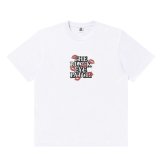 BlackEyePatch/KISSES ON OG LABEL TEE（WHITE）