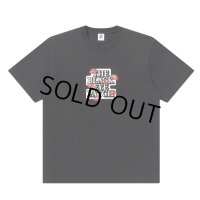BlackEyePatch/KISSES ON OG LABEL TEE（BLACK）