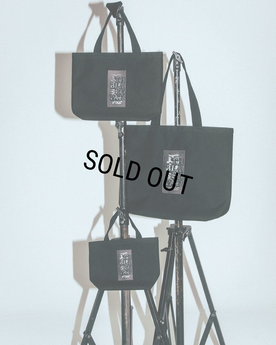 画像3: BlackEyePatch/HWC LABEL TOTE BAG LARGE（BLACK） (3)