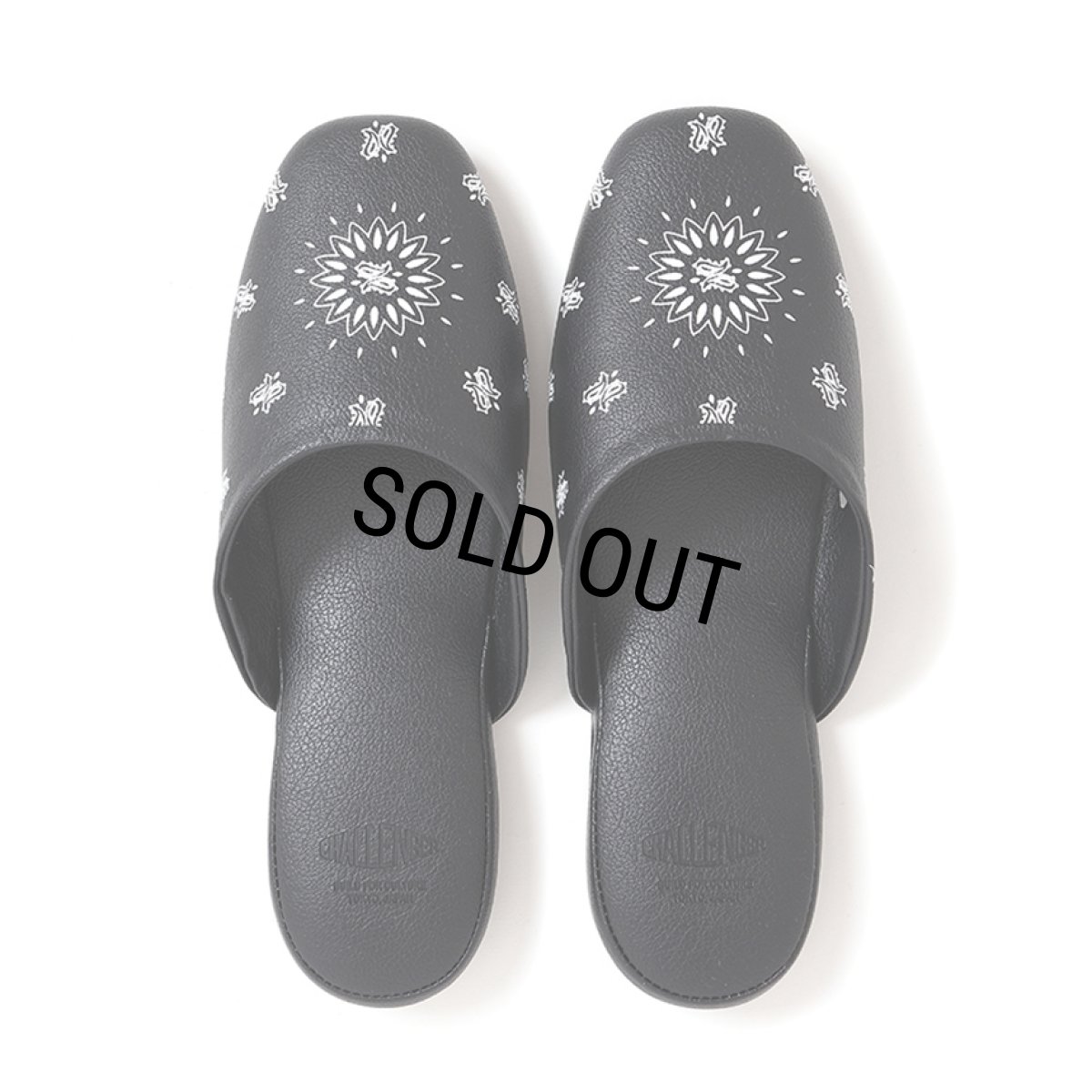 画像2: CHALLENGER/BANDANA SLIPPERS（BLACK）［バンダナスリッパ-25秋冬］ (2)