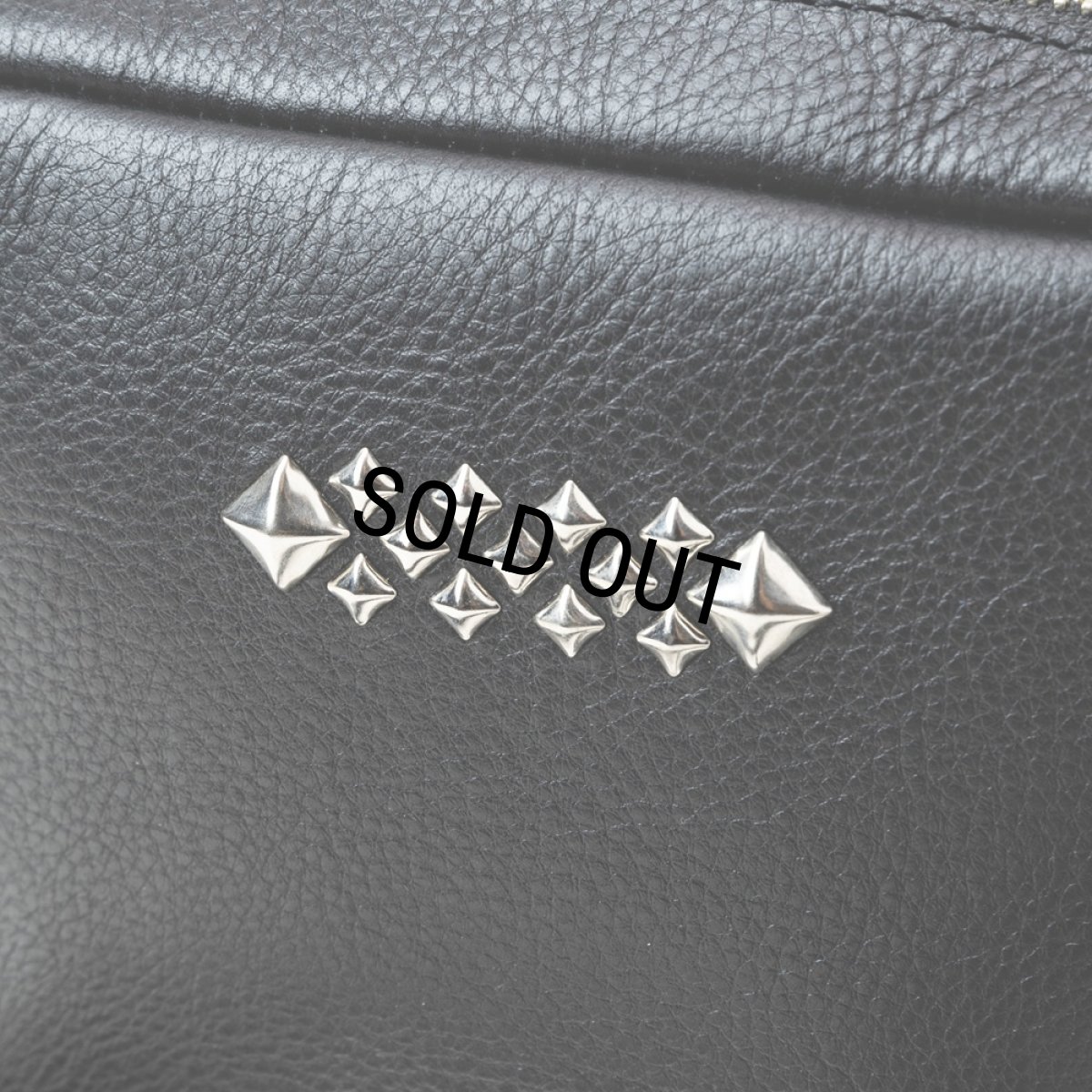 画像4: CALEE/STUDS LEATHER SHOULDER BAG ＜BOX TYPE＞（BLACK）［レザーショルダーバッグ-25春夏］ (4)