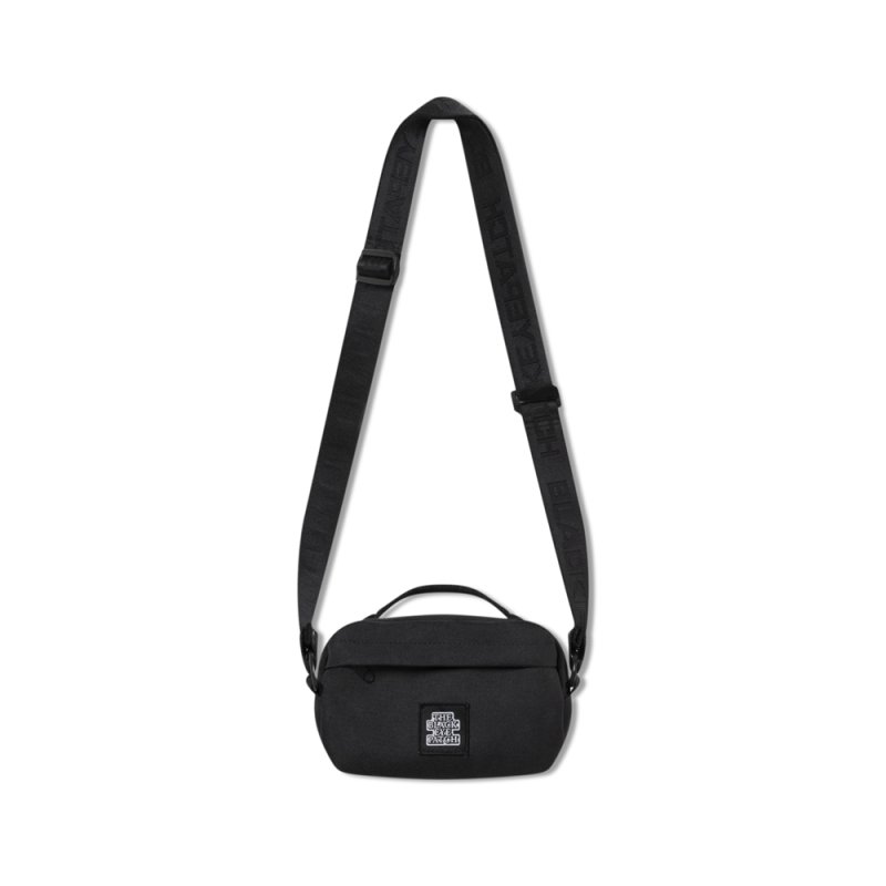 画像1: BlackEyePatch/OG LABEL SHOULDER POUCH（BLACK）