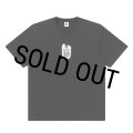 BlackEyePatch/PACK IN THE POCKET TEE（BLACK）