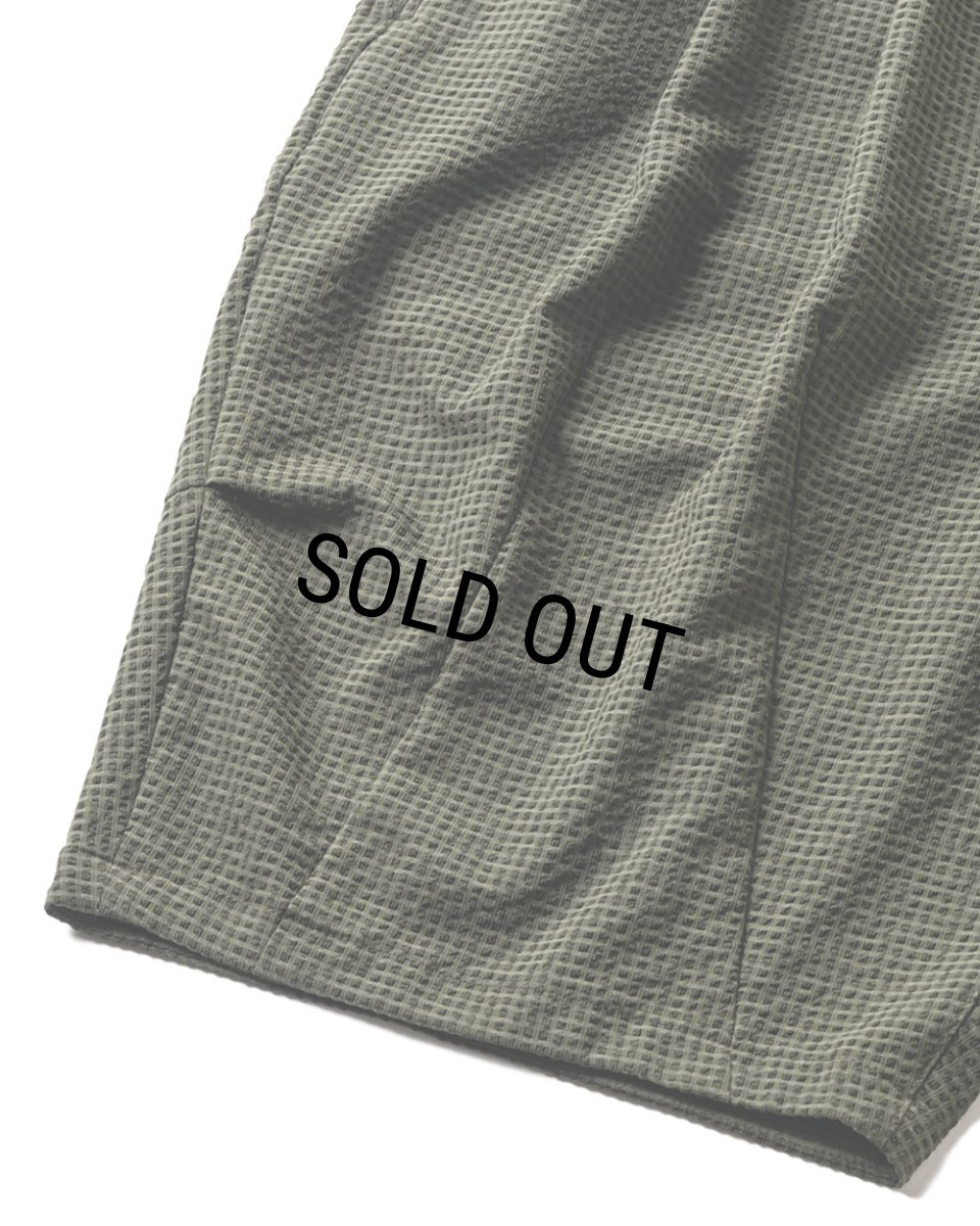 画像8: 【30%OFF】TIGHTBOOTH/SEERSUCKER BIG SHORTS（Olive）［シアサッカービッグショーツ-25夏］ (8)