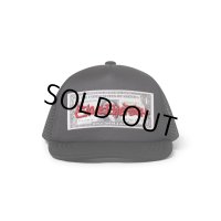 BlackEyePatch/FASTHAND SCRIPT DOLLAR BILL MESH CAP（BLACK）