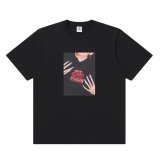 BlackEyePatch/FRONT ROW GEM PHOTO TEE（BLACK）