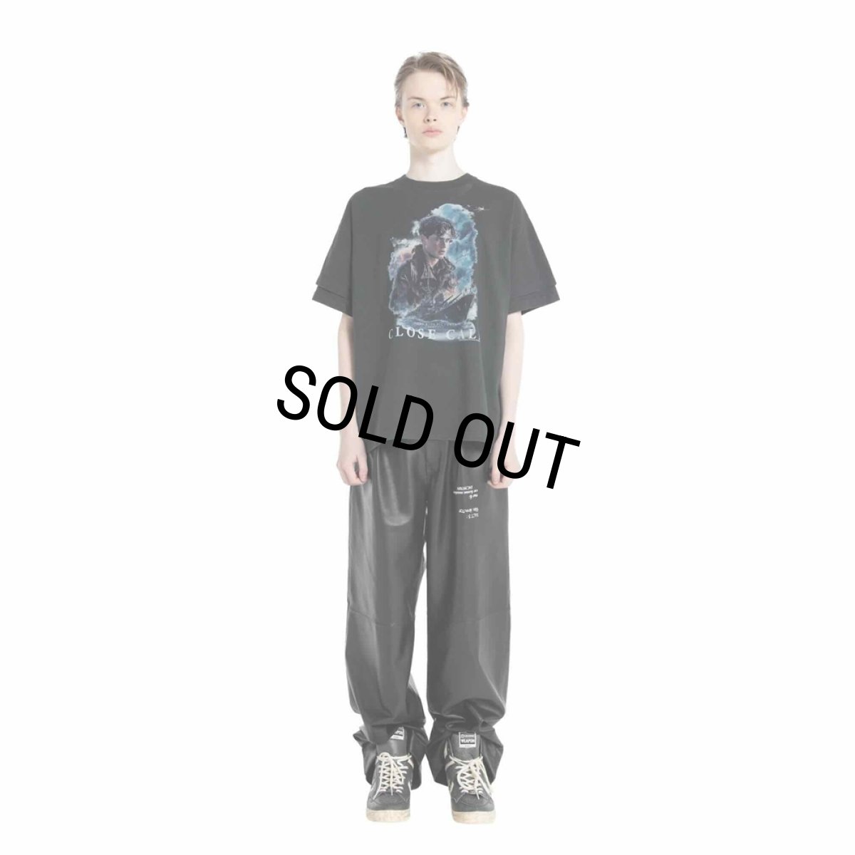 画像2: DAIRIKU/Movie "CLOSE CALL" Swtching Tee（Black）［プリントT-25秋冬］ (2)