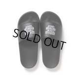 BlackEyePatch/OG LABEL SHOWER SANDALS（BLACK）