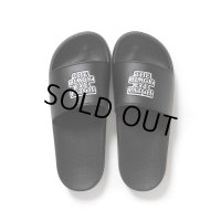 BlackEyePatch/OG LABEL SHOWER SANDALS（BLACK）