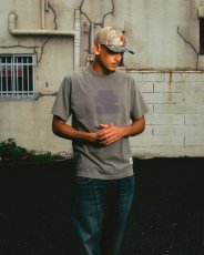 画像3: BlackEyePatch/OG SHAPE WASHED TEE（CHARCOAL） (3)