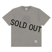 BlackEyePatch/OG SHAPE WASHED TEE（CHARCOAL）