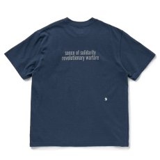 画像2: RATS/CIRCLE POCKET TEE BACK PRINT（NAVY）［プリントポケT-25春夏］ (2)