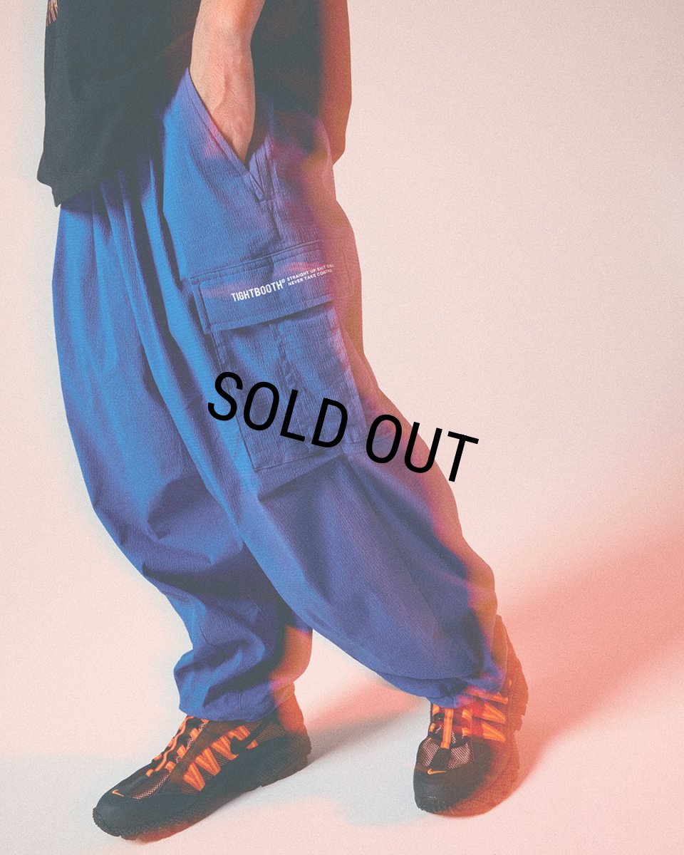 画像4: TIGHTBOOTH/SEERSUCKER CARGO BALLOON PANTS（Blue）［シアサッカーカーゴバルーンパンツ-25夏］ (4)