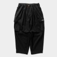 画像1: TIGHTBOOTH/SEERSUCKER CARGO BALLOON PANTS（Black）［シアサッカーカーゴバルーンパンツ-25夏］ (1)