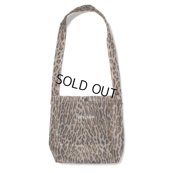 画像1: WACKO MARIA/SPEAK EASY / LEOPARD MESH SHOULDER BAG（BEIGE）［レオパードメッシュショルダーバッグ-25春夏］