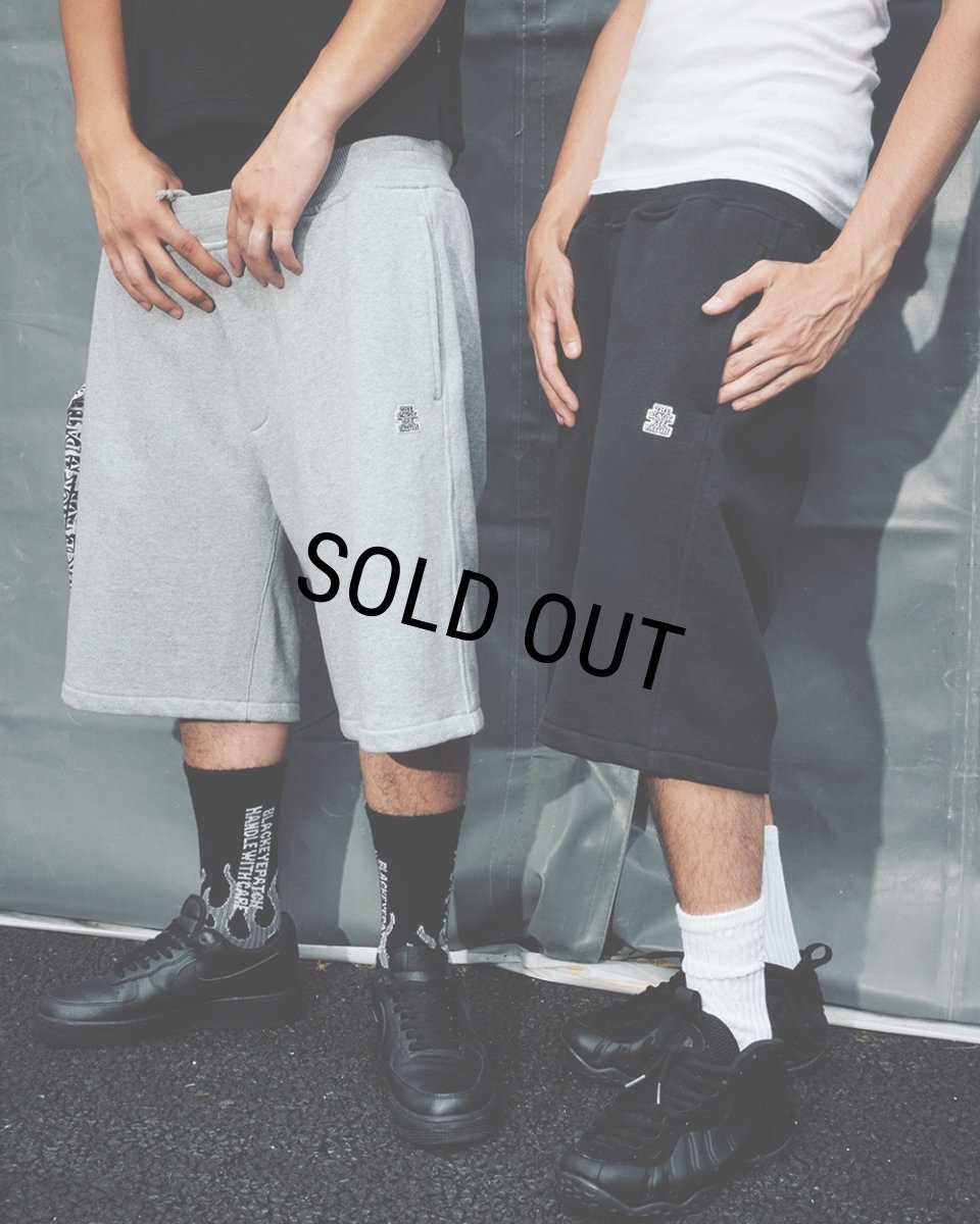 画像3: BlackEyePatch/SMALL OG BAGGY SWEAT SHORTS（BLACK） (3)