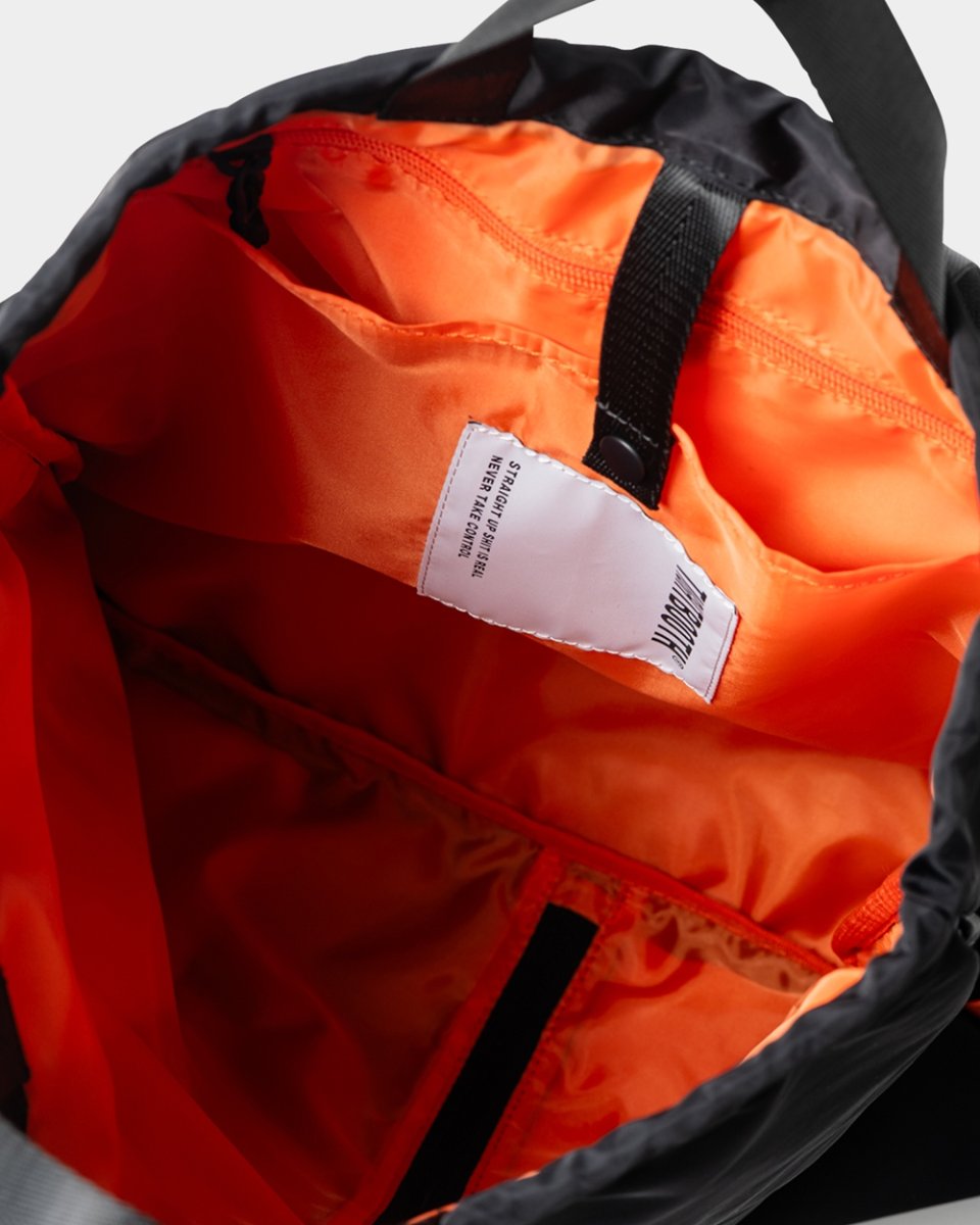 画像11: TIGHTBOOTH/LOGO KNAPSAC（Black）［ナップサック-25夏］ (11)