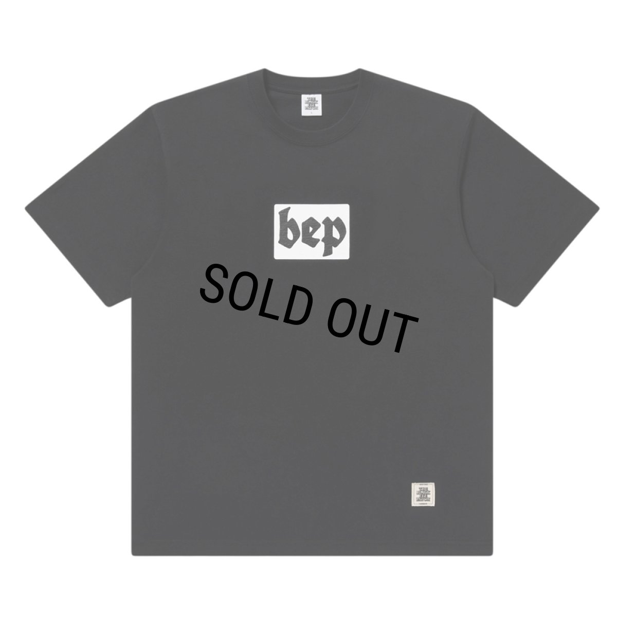画像1: BlackEyePatch/PROTOTYPE LABEL TEE（BLACK） (1)